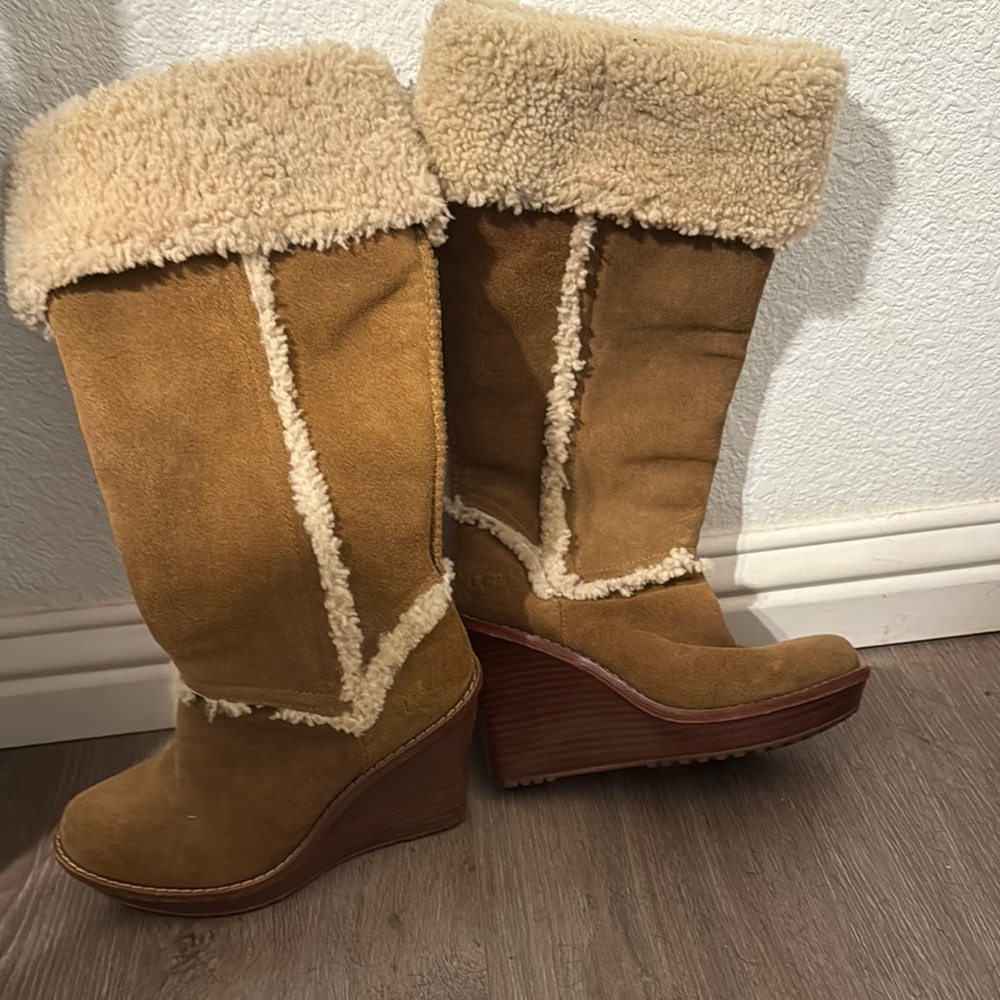 Women’s ugg wedge boots. Like new. Worn once.